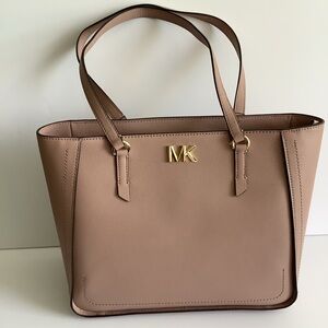 Michael Kors Sylvia Fawn Leather Tote Bag NWT‎